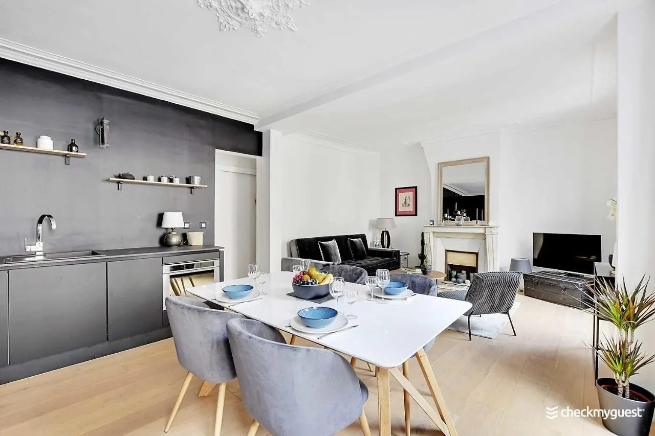 Elegant Apartment - 1Br-4P - Les Batignolles Paris